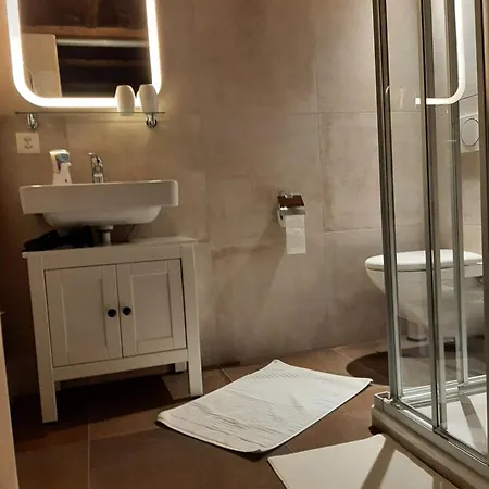 Bed and breakfast Fribis Farm *