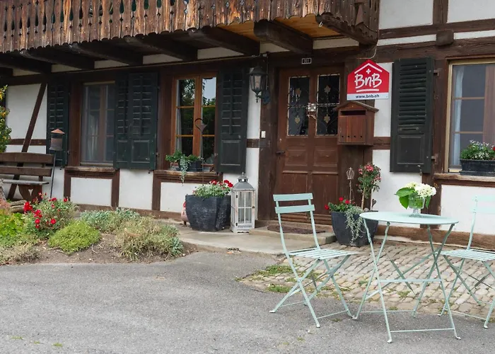 Fribis Farm Bed & Breakfast Neuenegg