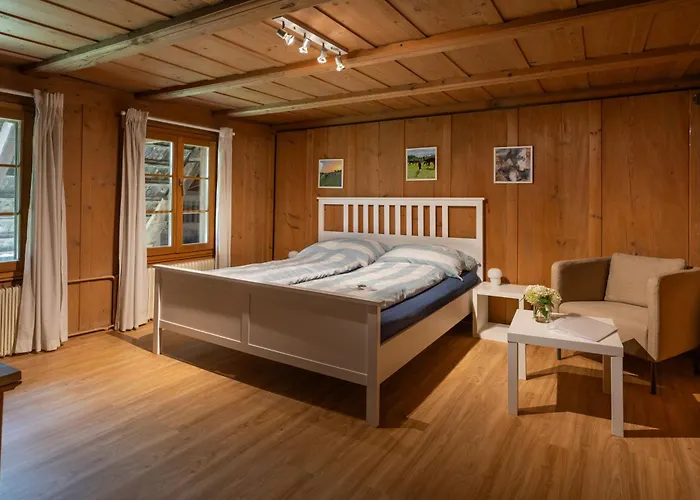 Fribis Farm Bed & Breakfast Neuenegg